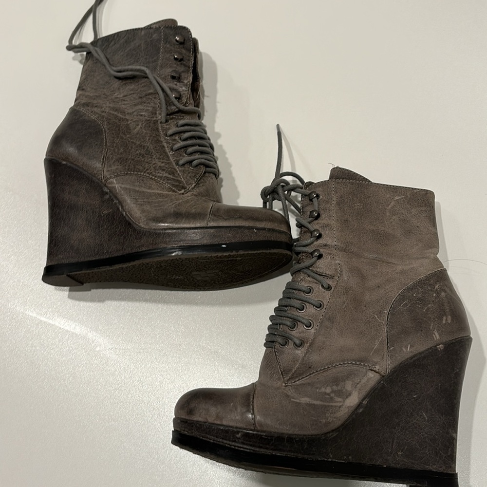 COPY - Vince Camuto combat lace up boot, Women’s shoes - Picture 9 of 9